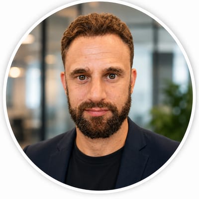 Photo of Eyal M., founder of Kimss